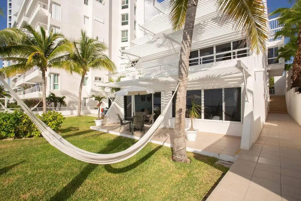 Inspiring And Relaxing Sea View Condo Cozumel